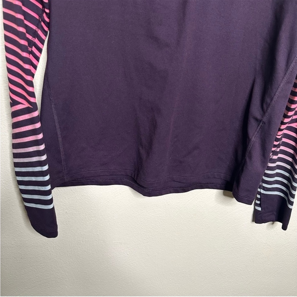 NIKE women’s running pullover - Picture 7 of 11